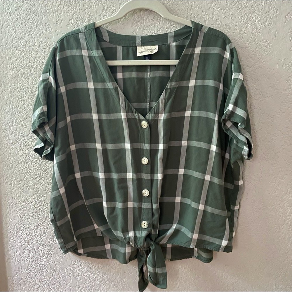 Short Sleeve Green Plaid Button Down Tie-Front